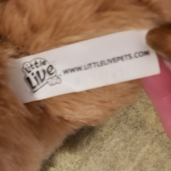 Little Live Pets Snuggles Dream Puppy Tan/Golden - Picture 8 of 10